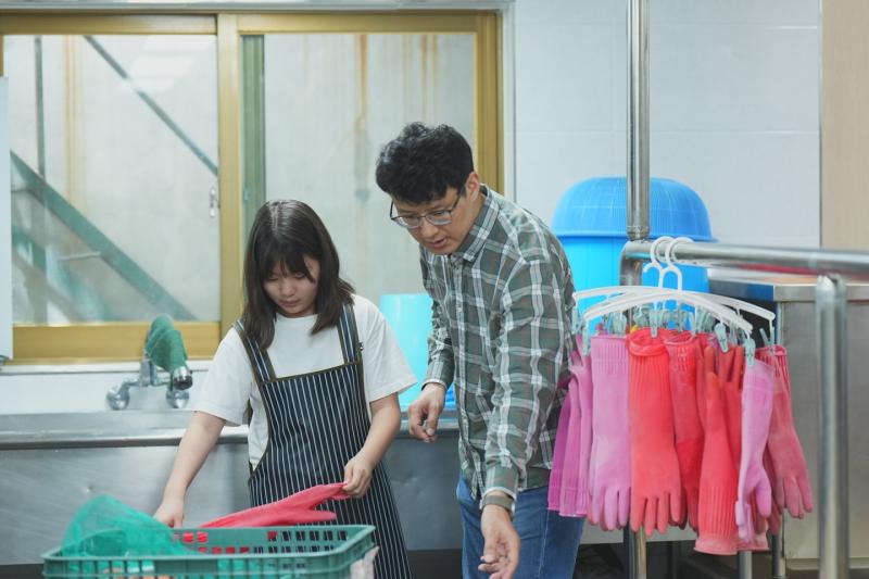 중고등부의 섬김-100